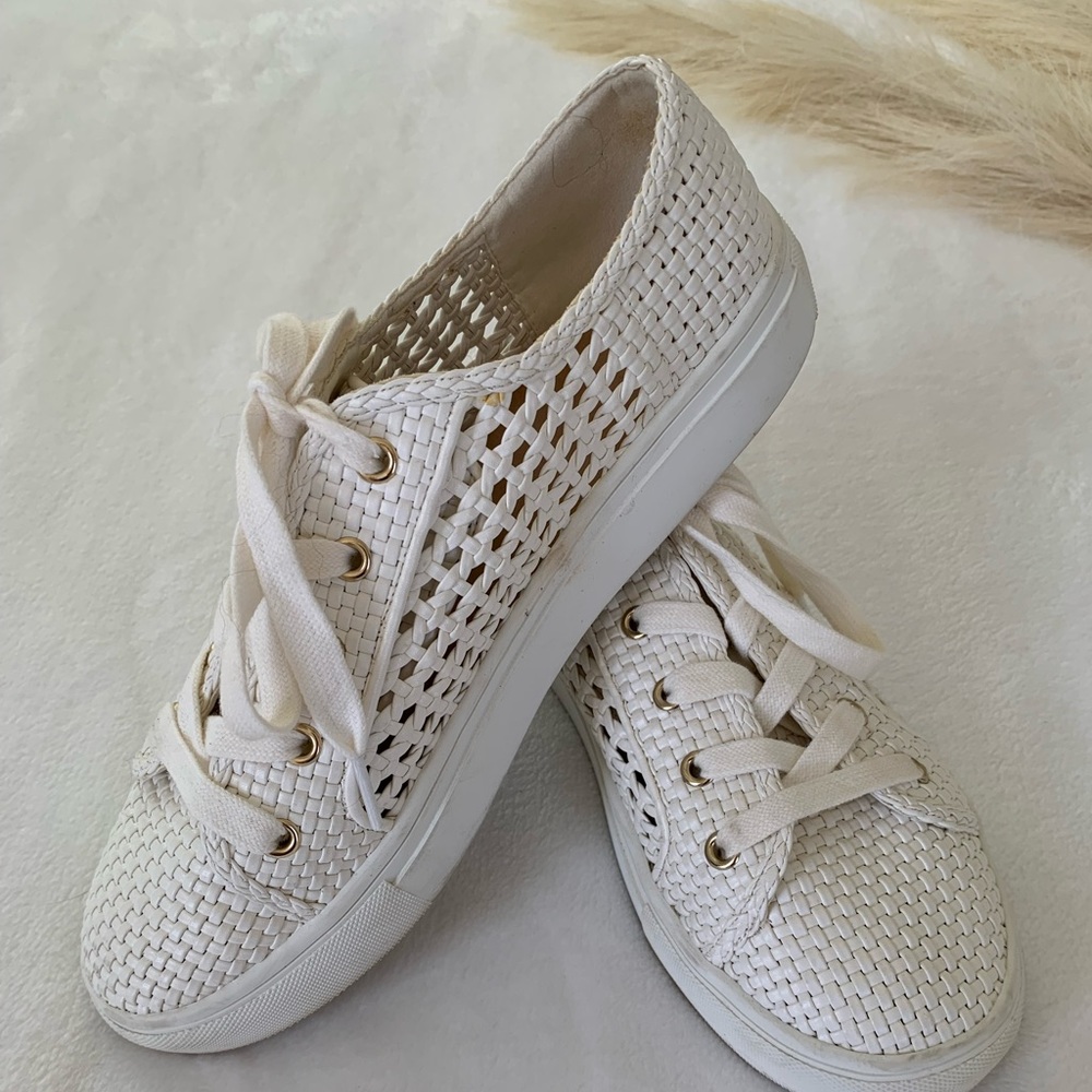 Loft size 9 summer sneakers